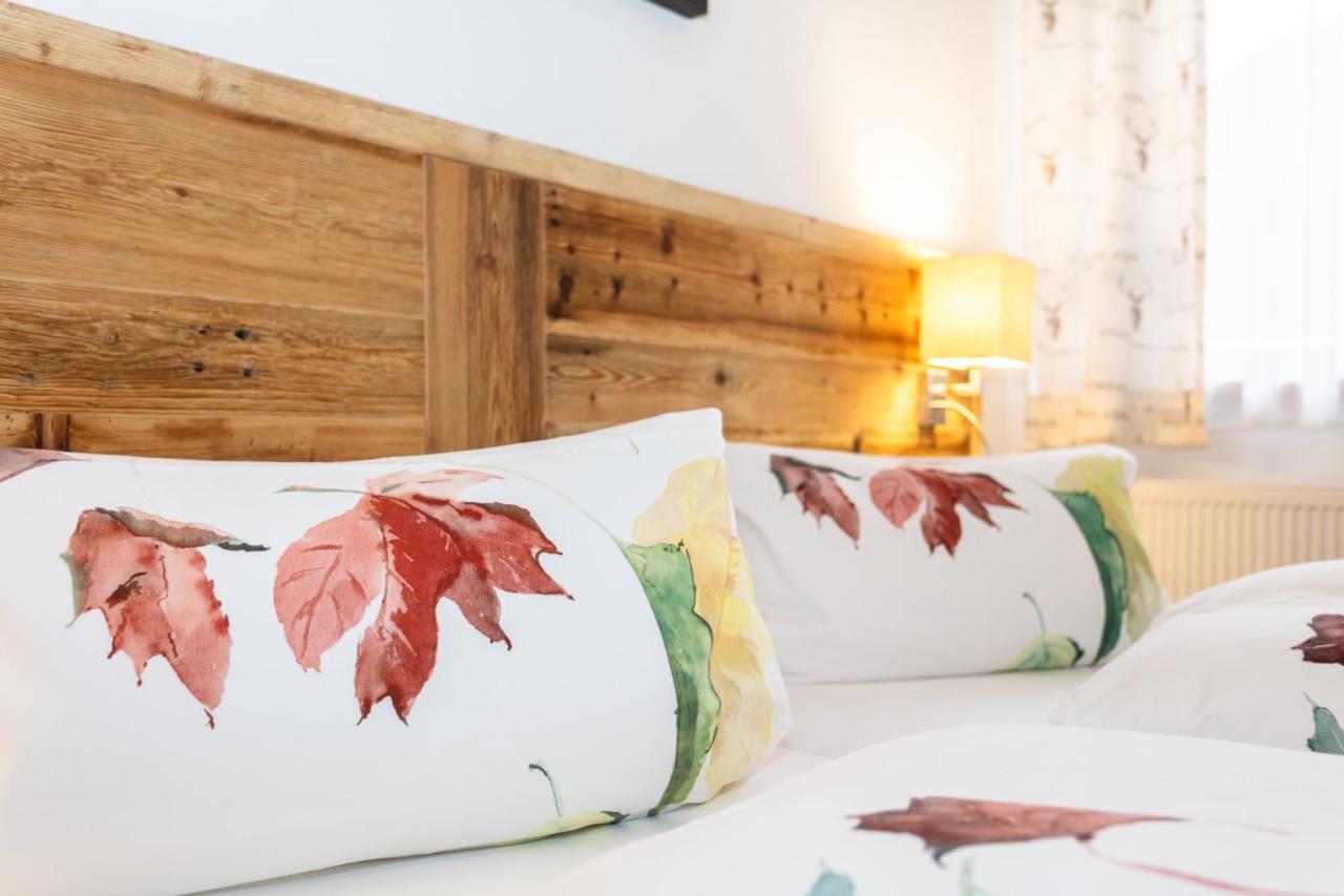 Gasthof St. Adolari Hotel Sankt Ulrich am Pillersee Ngoại thất bức ảnh