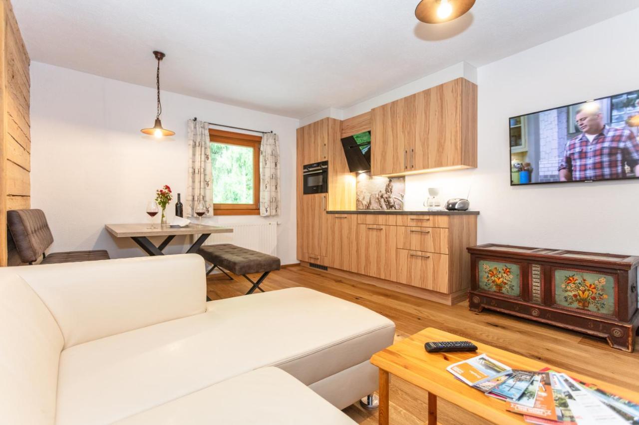 Gasthof St. Adolari Hotel Sankt Ulrich am Pillersee Ngoại thất bức ảnh