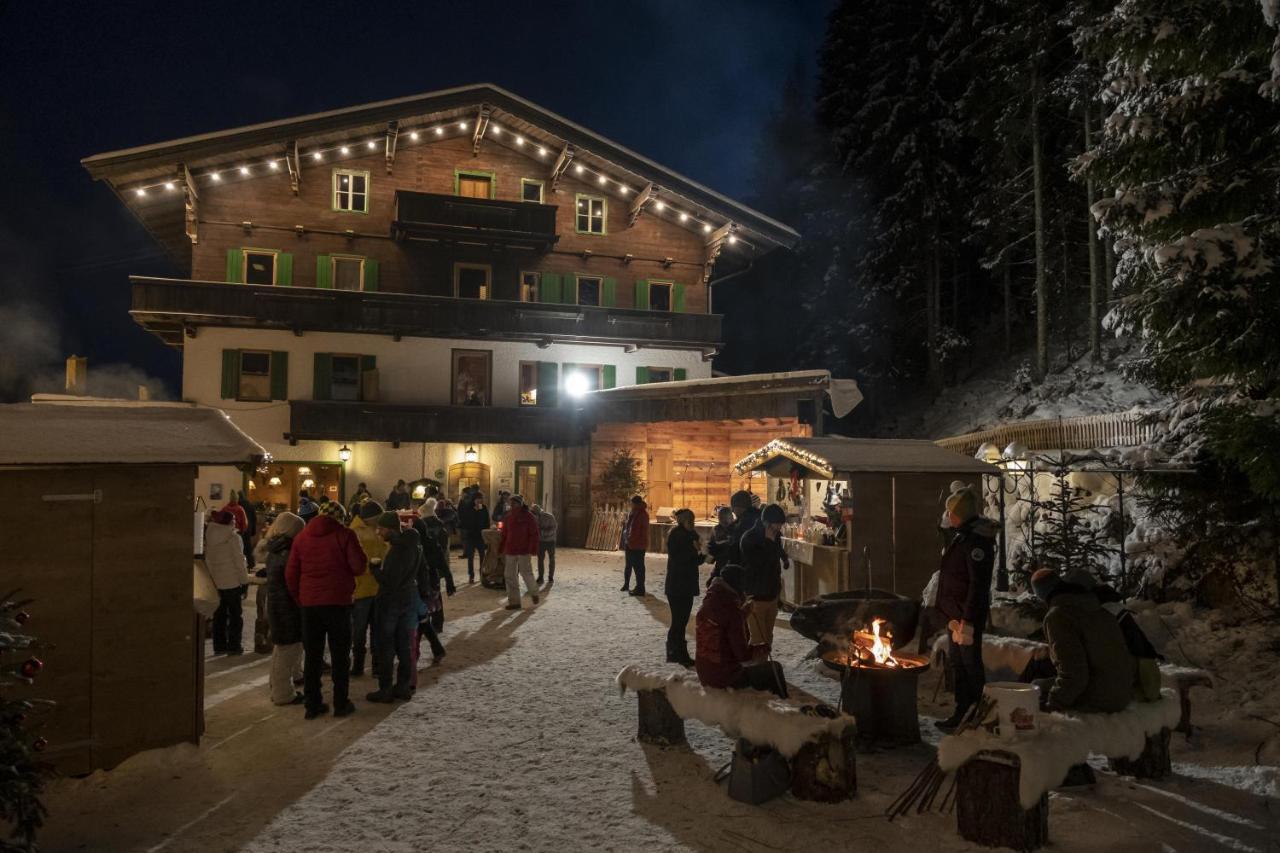Gasthof St. Adolari Hotel Sankt Ulrich am Pillersee Ngoại thất bức ảnh