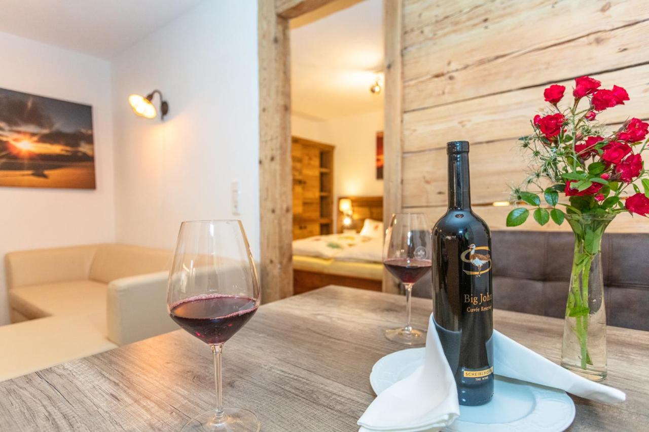 Gasthof St. Adolari Hotel Sankt Ulrich am Pillersee Ngoại thất bức ảnh