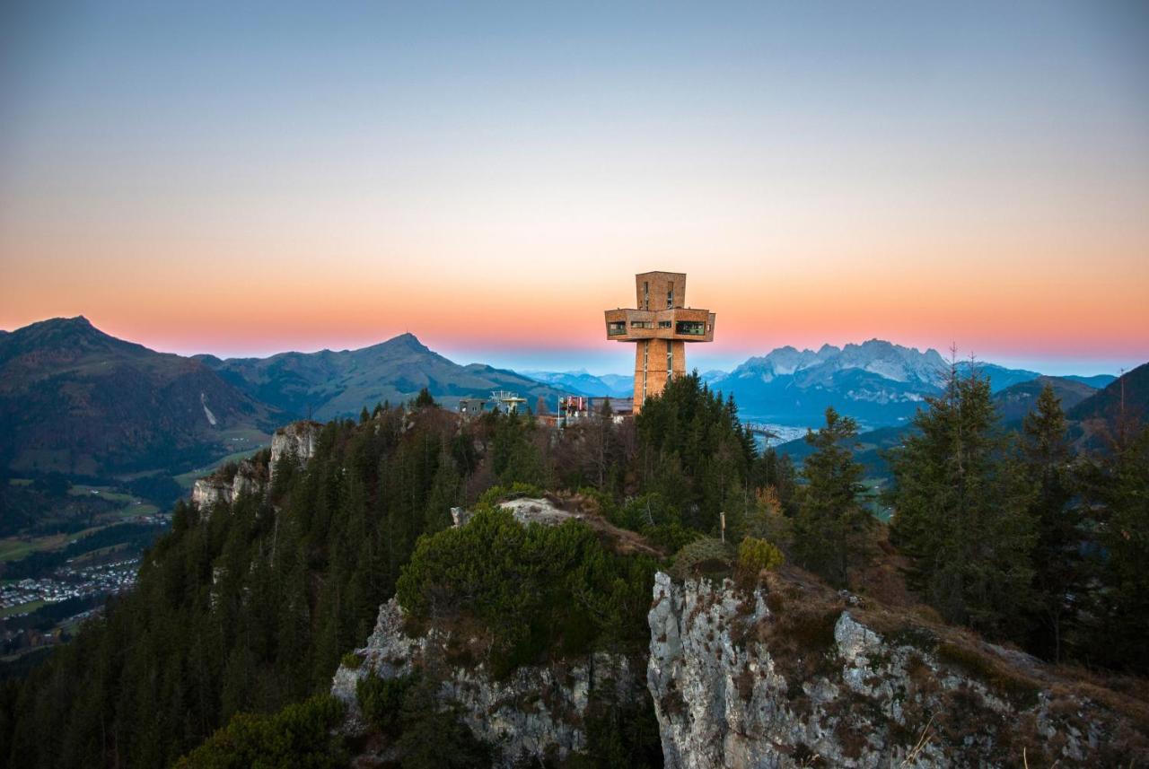 Gasthof St. Adolari Hotel Sankt Ulrich am Pillersee Ngoại thất bức ảnh