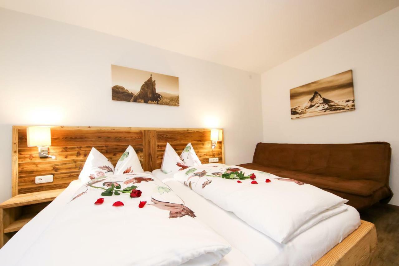 Gasthof St. Adolari Hotel Sankt Ulrich am Pillersee Ngoại thất bức ảnh