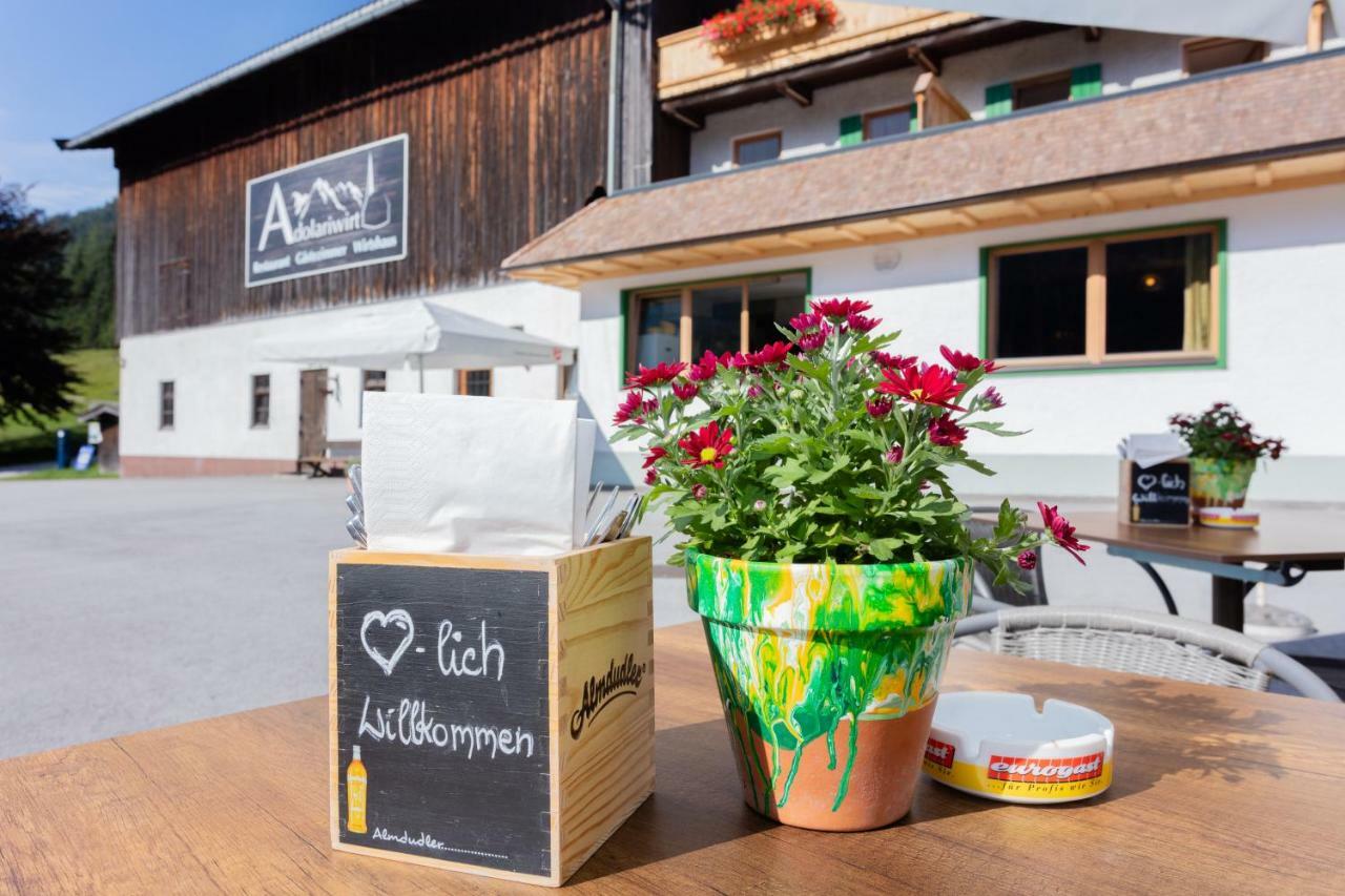 Gasthof St. Adolari Hotel Sankt Ulrich am Pillersee Ngoại thất bức ảnh