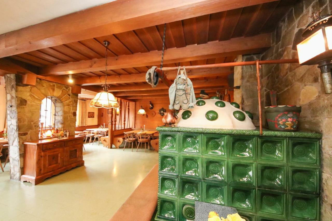 Gasthof St. Adolari Hotel Sankt Ulrich am Pillersee Ngoại thất bức ảnh