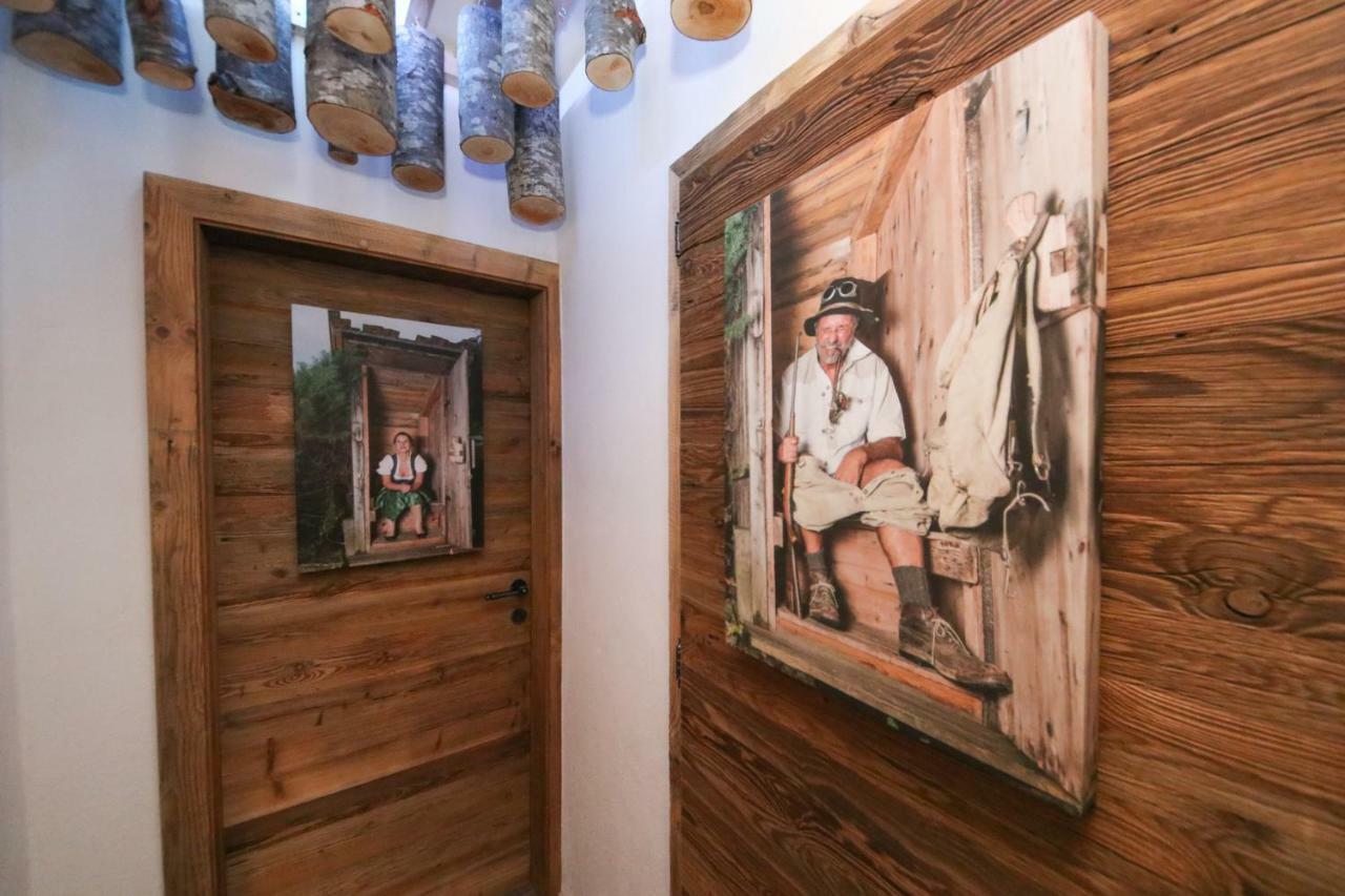 Gasthof St. Adolari Hotel Sankt Ulrich am Pillersee Ngoại thất bức ảnh